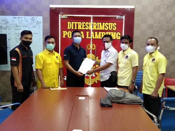 Gabungan Ormas Hindu Lampung Laporkan Kasus Penistaan Agama Hindu Oleh Desak Made Darmawati Ke Polda Lampung
