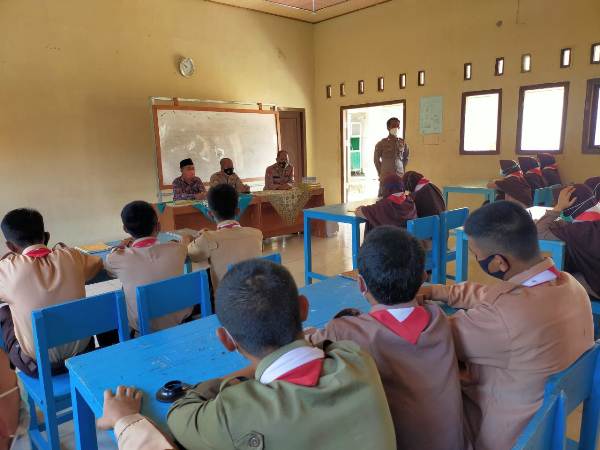 Kasat Binmas Polres Mesuji Pembinaan Dua Pondok Pesantren