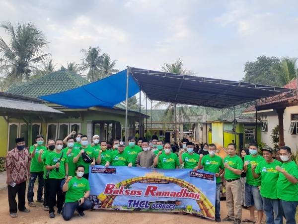 Peduli Sesama, Kakanwil Kemenag Bersama THCL Lampung Santuni Anak Yatim