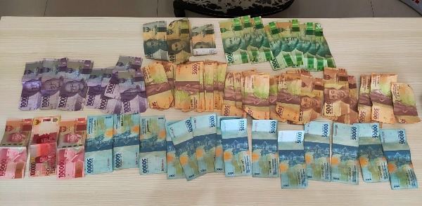 Curi Uang di Kotak Amal Masjid, Dua Pemuda Ditangkap Tekab 308 Polres Tulang Bawang