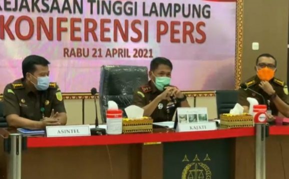 Direktur Utama Dan Rekanan Tersangka Korupsi PT Lampung Jasa Utama Rp3 Miliar