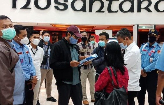 KPK Geledah Kantor dan Rumah Azis Syamsudin