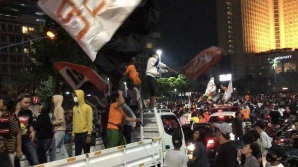 Soal Kerushan Dan Kerumunan Suporter, IPW Desak Kapolri, Menpora Dan Ketum PSSI Minta Maaf