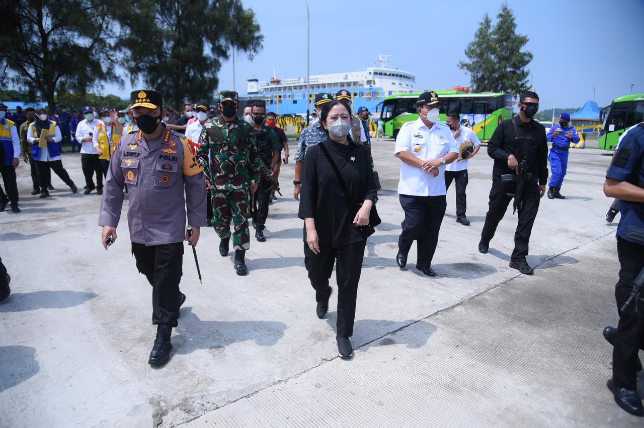 Panglima TNi dan Kapolri Bersama Ketua DPR dan Sejumlah Menteri Tinjau Penyekatan  Bakauheni