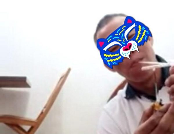 Viral di Medsos Foto Diduga Oknum Polisi Sedang Nyabu?