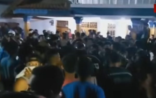 Warga Hakimi Dua Begal Yang Kepegok Beraksi di Lampung Utara Satu Tewas Satu Kritis