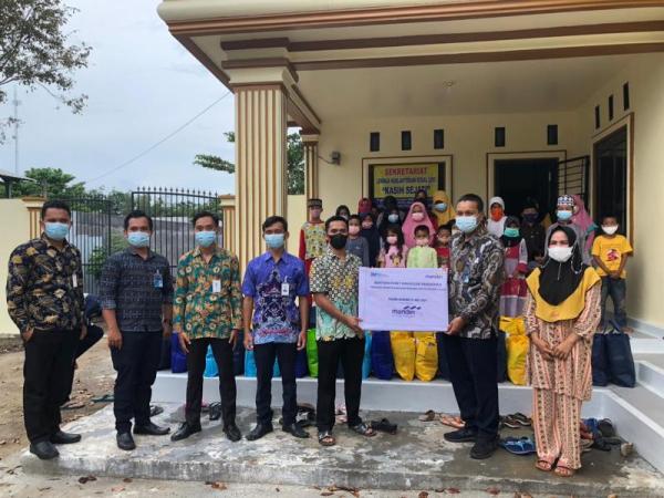 PT Bank Mandiri KCP Tulang Bawang Salurkan Bantuan Kepada LKS Kasih Sejati