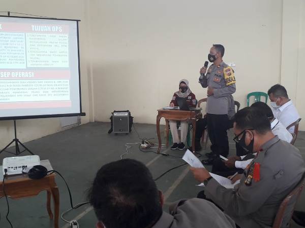 Kapolres Way Kanan Buka Latpra Ops Ketupat Krakatau 2021