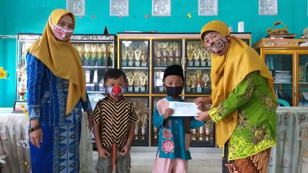 TK Aisyiyah Bustanul Athfal 1 Gisting Berbagi Dibulan Suci