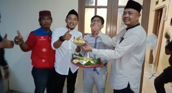 DPC MOI Lebak Gelar Santunan Yatim Bagikan Takjil Sekaligus Syukuran Sekertariat