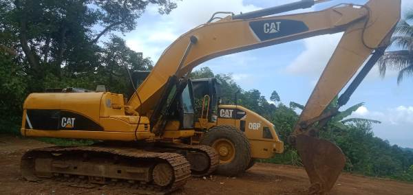 Pembangunan Badan Jalan Yang Dikerjakan PT Tri Purnama Putra Tak Miliki Izin?