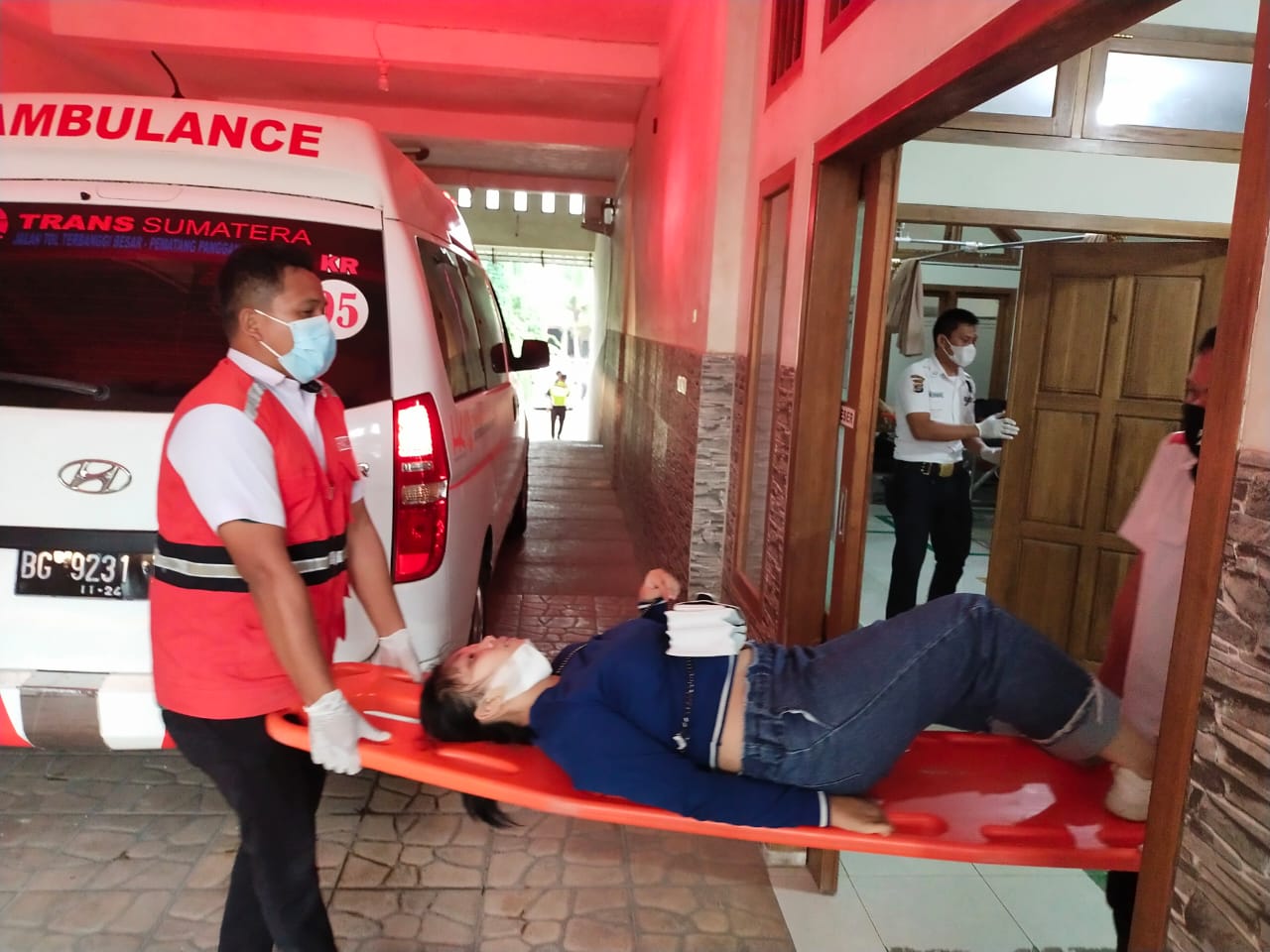 Toyota Calya Terbalik di Tol JTTS Satu Tewas Dua Luka Berat, Sopir Anak Dibawah Umur?