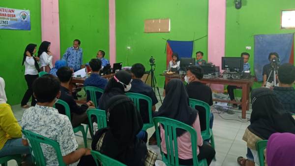 Disdukcapil Kabupaten Tanggamus Berikan Pelayanan Perekaman e-KTP Keseluruh Pekon
