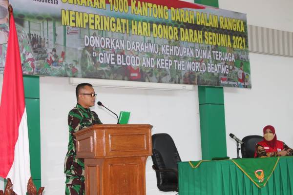 Peringati Hari Donor Darah Sedunia, Korem 043 Gatam Donor Darah 1000 Kantong