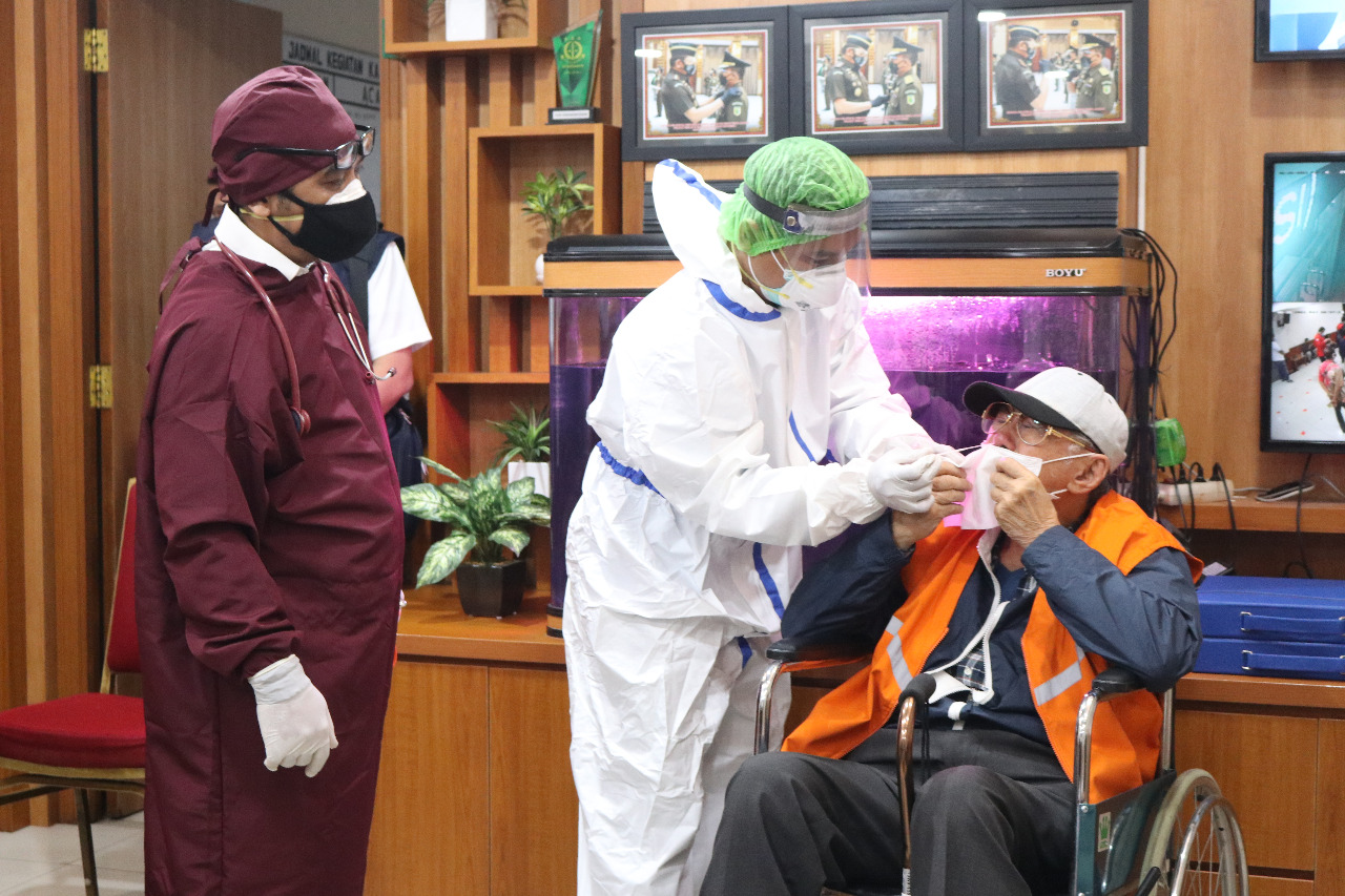 Hampir 10 Tahun Buron, DPO Hendra Subrata Dipulangkan dari Singapura