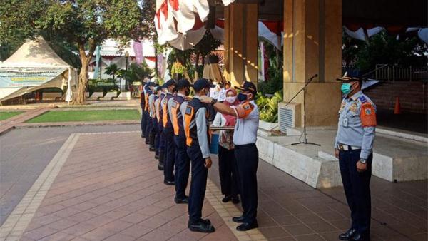 Nyantai Ngopi Saat PPKM Darurat, 8 Pegawai Dishub DKI di Sanksi