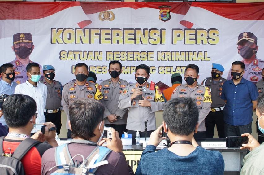 Viral Pungli Rp100 Ribu Untuk Nyebrang Bakauheni Tanpa Rapid, Pelaku Ditangkap Libatkan Pegawai BPBD