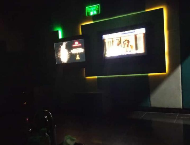 Satgas Covid-19 Segel Kafe Tokyo Space, Ada Karaoke Nekad Buka?