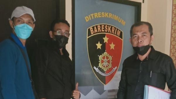Tanahnya Di Serobot dan Rusak Oleh Oknum Anggota DPRD Tanggamus, Sarwi Datangi Polda Lampung