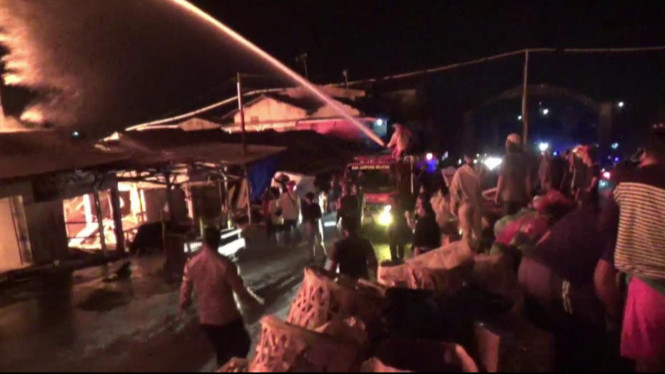 Puluhan Kios di Pasar Bakauheni Lampung Selatan Dilahap Si Jago Merah