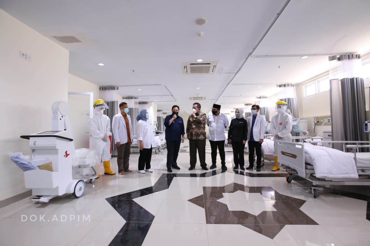 Menteri BUMN dan Menag Tinjau Rumah Sakit Darurat Covid-19 di Asrama Haji Lampung