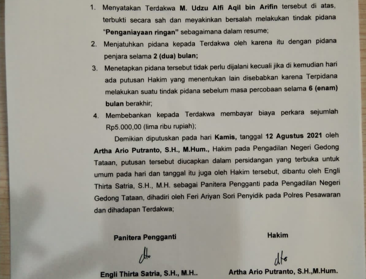 Anak Kades Yang Pukul Wartawan di Vonis Dua Bulan Percobaan dan Jadi Keluarga Wartawan
