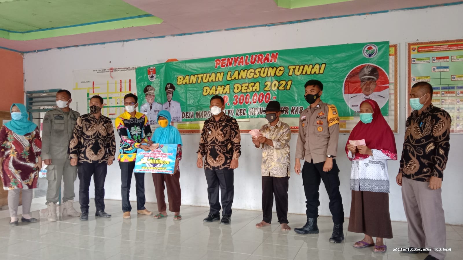 Keluarga Penerima Manfaat di Mesuji Wajib Vaksin