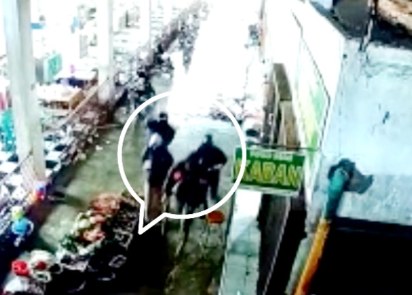 Rampok Bersenjata Laras Panjang dan Pistol Gasak Tujuh Kilo Emas di Pasar Simpang Limun