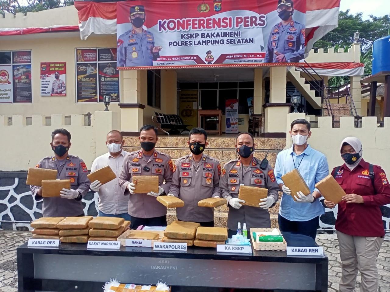 Amankan 28 Kg Ganja, Tim Gabungan KSKP Bakauheni Tangkap Sopir Truk Tinja di Depok