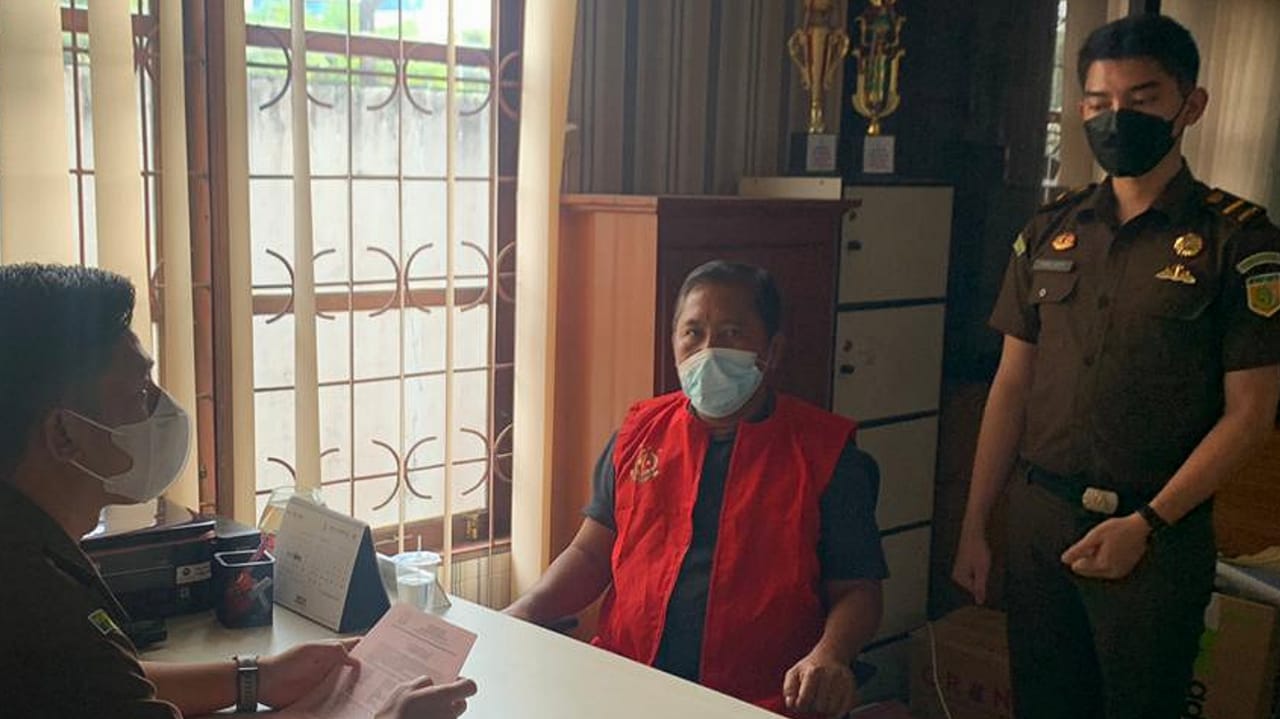 Mantan Asisten II Lampung Tengah Yunizar Didakwa Korupsi Setoran Pajak Air Tanah Hampir Rp1 Miliar