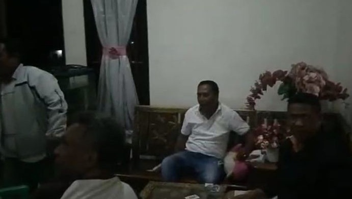 Asik Berjudi, Kadispora dan Oknum Polisi di Maluku Barat Kena Tangkap