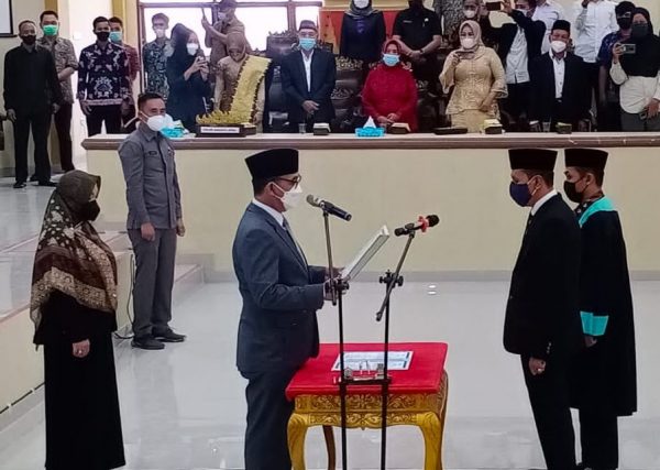 Dilantik Jadi Dewan Hermawan Siap Emban Amanah Rakyat