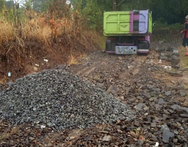 Swadaya Warga, RT 03 Beberan Kota Serang Bangun Jalan Betonisasi Sepanjang 200 M