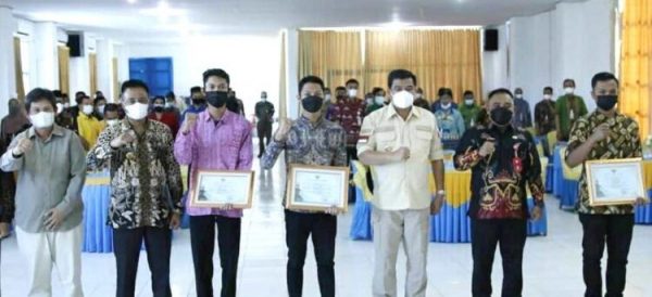 Bupati Musa Ahmad Kukuhkan Pengurus Forum Komunikasi BKK Lampung Tengah