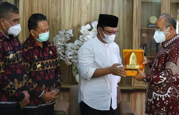 Wabup Ardito Wijaya Sambut Kunker Plt Kepala Perwakilan BKKBN Provinsi Lampung