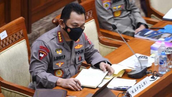 Kapolri Perintahkan Tindak Tegas Oknum Polisi Lakukan Kekerasan Berlebihan dengan Proses Transparan