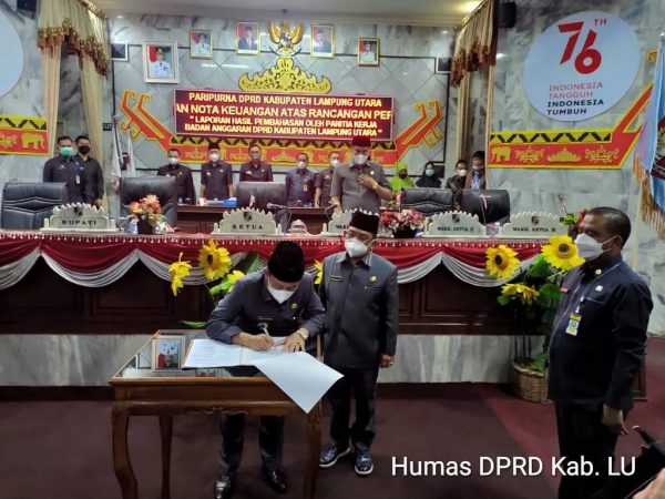 DPRD Lampung Utara Gelar Lanjutan Rapat Paripurna Rancangan Perubahan APBD 2021