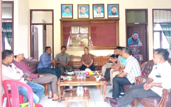 Nizwar Kunjungi PWI Lampung Barat