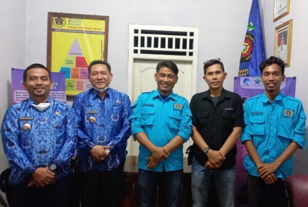 Kadis Kominfo Mesuji Silahrutahmi ke Kantor PWI