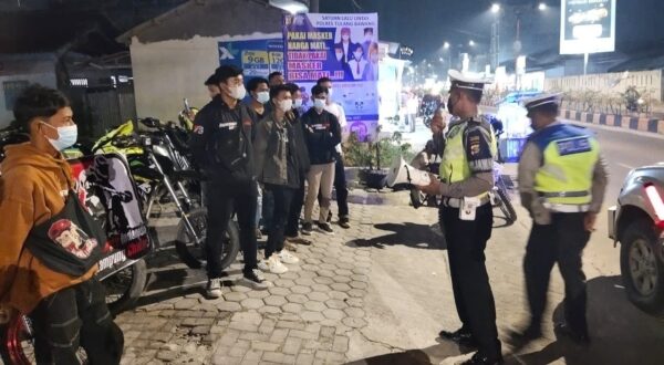 Antisipasi Balapan Liar, Satlantas Polres Tulang Bawang Lakukan Patroli Malam