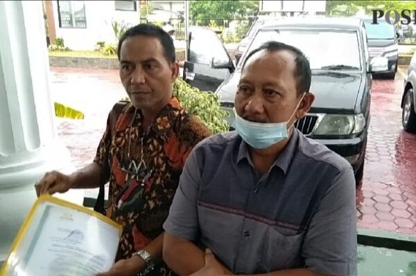 Bambang Urip Tantang Wakil Bupati Pringsewu di Pengadilan Negeri Kota Agung