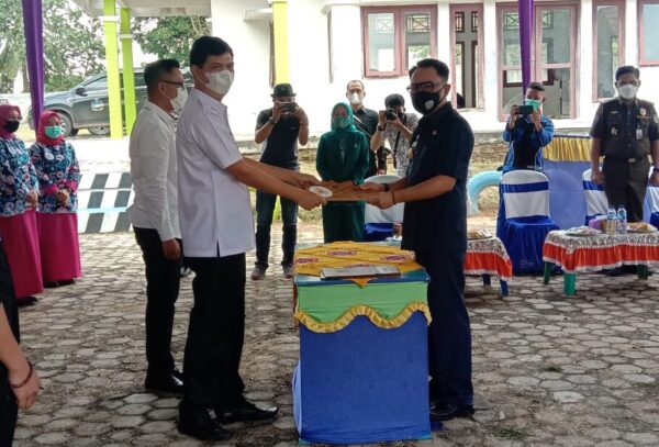 Raden Adipati Surya: Tugas Camat Itu Layani Masyarakat