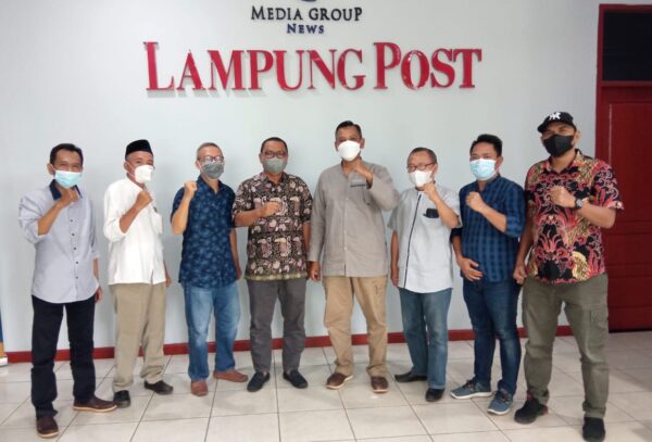 Dukung Wira IKZ Pilih Nizwar Untuk Ketua PWI Lampung?