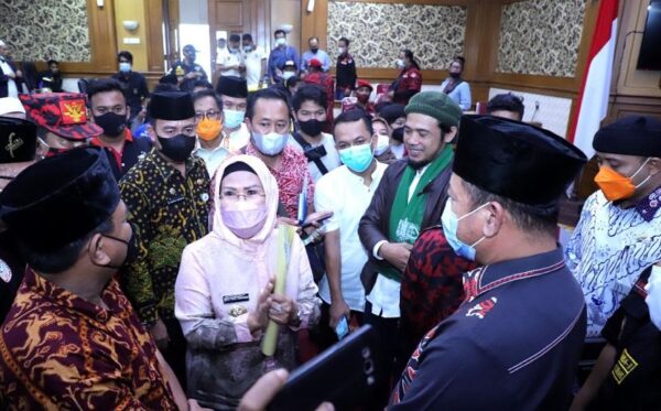 Alim Ulama dan Jawara Sebanten Dukung Bupati Serang Bongkar Lokasi Maksiat di Jalan Lingkar Selatan