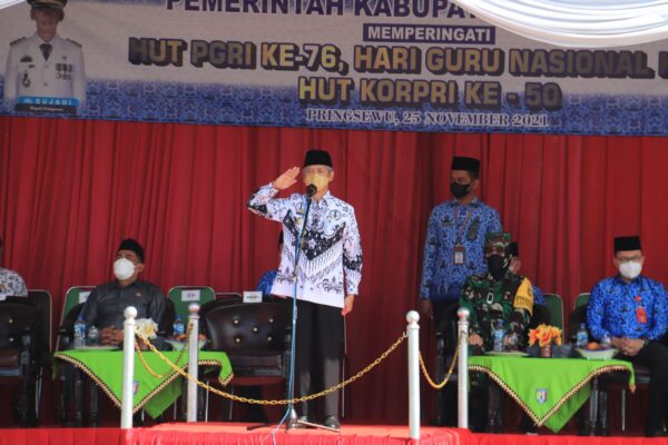 Sujadi: Peran Guru Tidak Dapat Tergantikan Oleh Teknologi