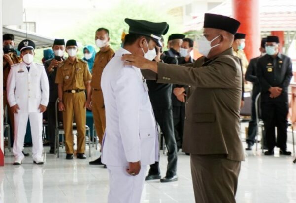 Lantik Kades Terpilih Hasil Pilkades Serentak 2021, Bupati Nanang: Tidak Ada Lagi Kubu-Kubuan