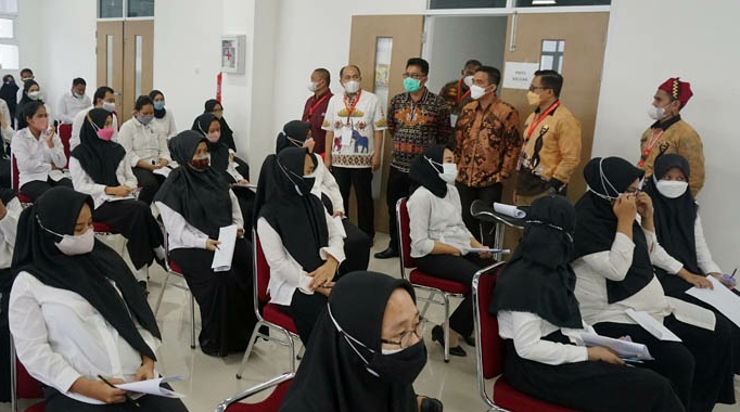 Diikuti 255 Peserta, Sekda Lamsel Pantau Pelaksanaan SKB CPNS di Itera