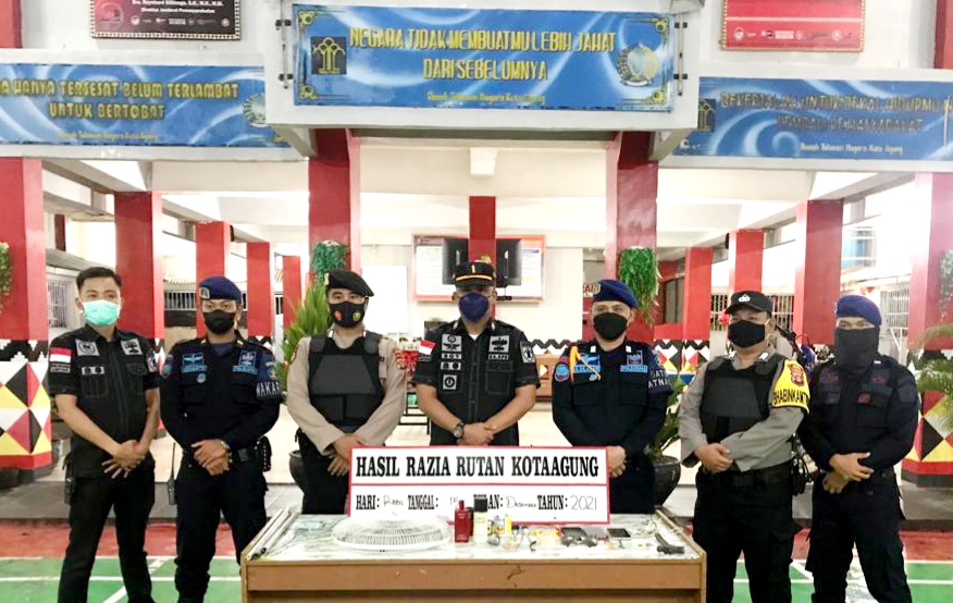 Jelang Nataru Lapas Kota Agung Razia Hunian Blok Masih Ditemukan HP