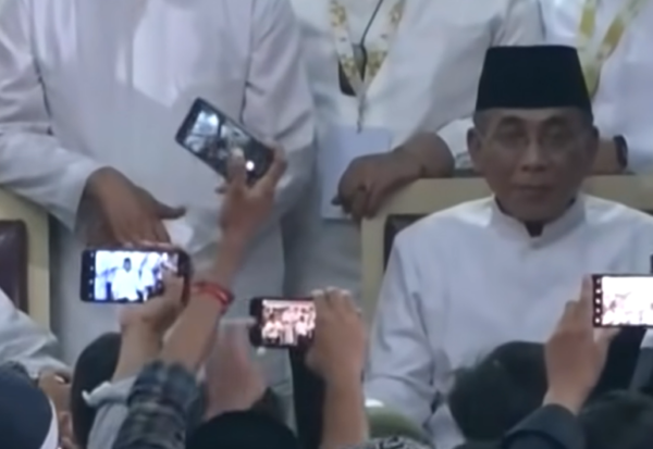 Ditetapkan Sebagai Ketum PBNU Terpilih Gus Yahya Sampaikan Pesan Untuk Aqil