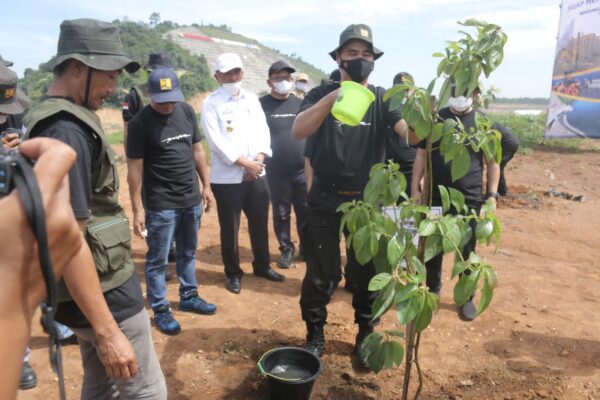 Hari Bakti PUPR ke-76, BBWS Mesuji Sekampung Kemen PUPR Tanam 5.100 Pohon di Way Sekampung